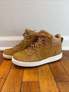 Nike Wheat/Brown 7 Y High-Top Sneakers
